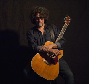Dan Navarro  Muddy Creek Concert @ Aro Farm